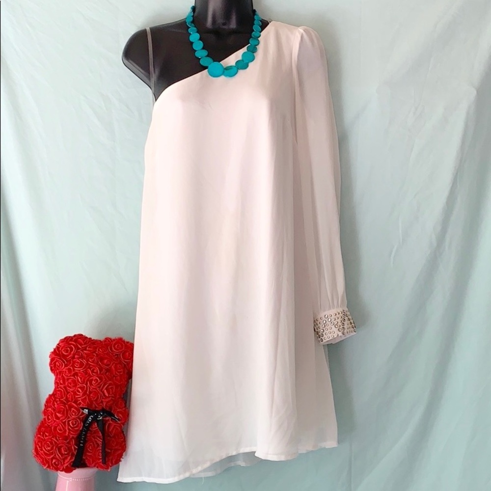 💎 Sequin hearts white off the shoulder dress 👗